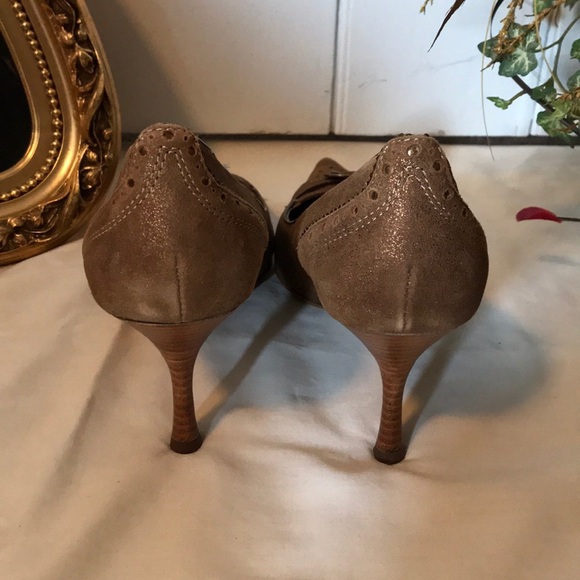 Anne Klein Bronze Suede Pumps - Picture 5 of 8